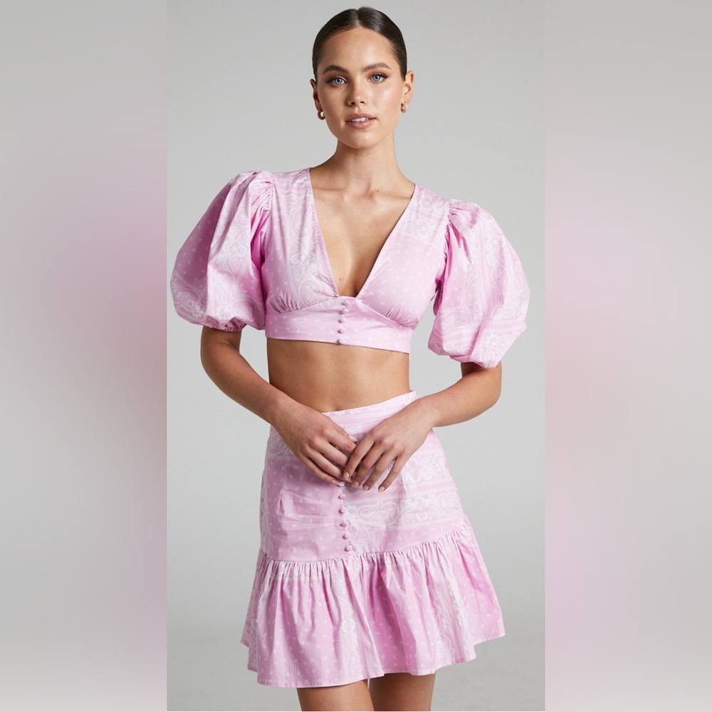 Showpo Pink barbie coquette plunge NECK CROP TOP & MINI SKIRT SET size 14